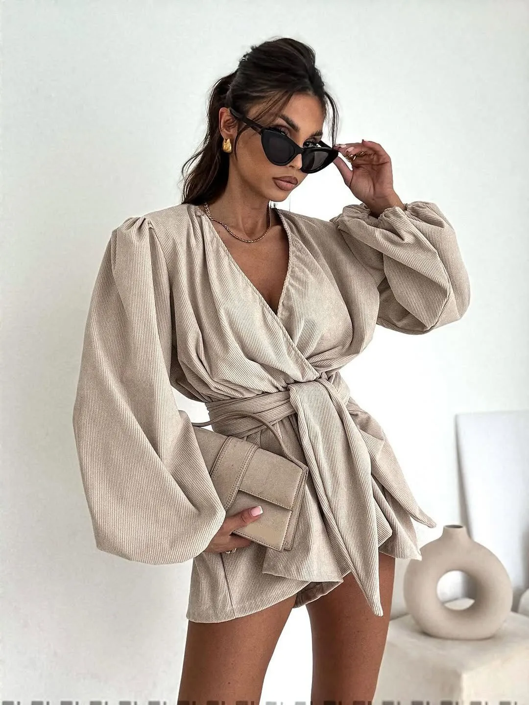 

Fashion Solid Color Jumpsuit 2025 Autumn New Deep V-neck Lantern Sleeves Lace Up Jumpsuits Elegant Commuter Women Clothing