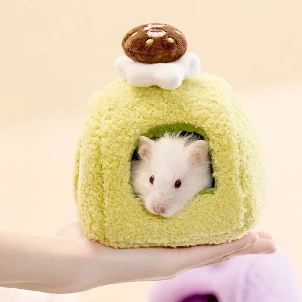 Warm Hamster Cake Nest Cute Soft Bird Hiding House Swiss Roll Shape Multi-Functional Pet Sleeping Bag Household