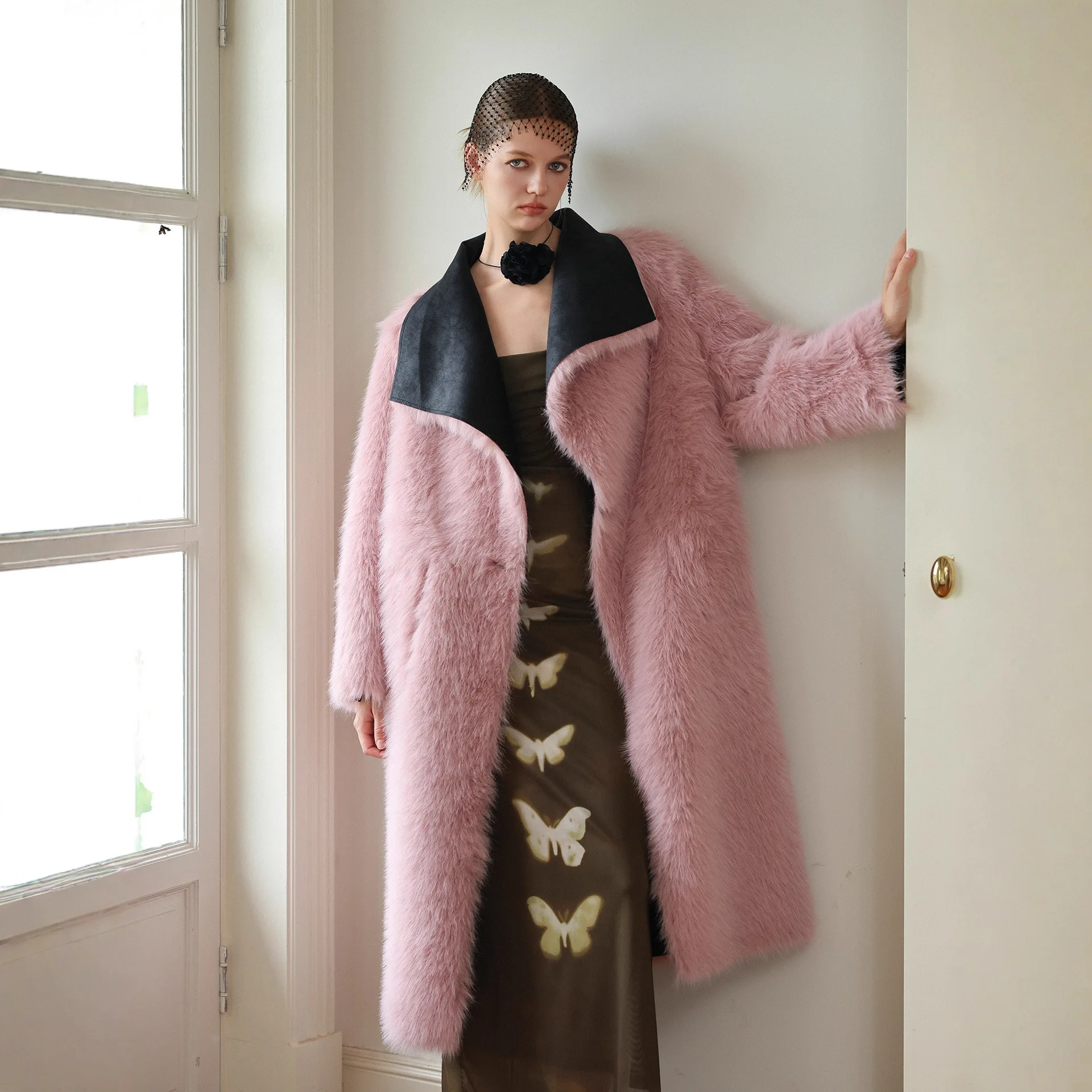 

Women Reversible Eco Fur Outwear Lapel Collar Full Sleeve Lady Artificial Fur Jacket Winter Slouchy Long Female Faux Fur Coat