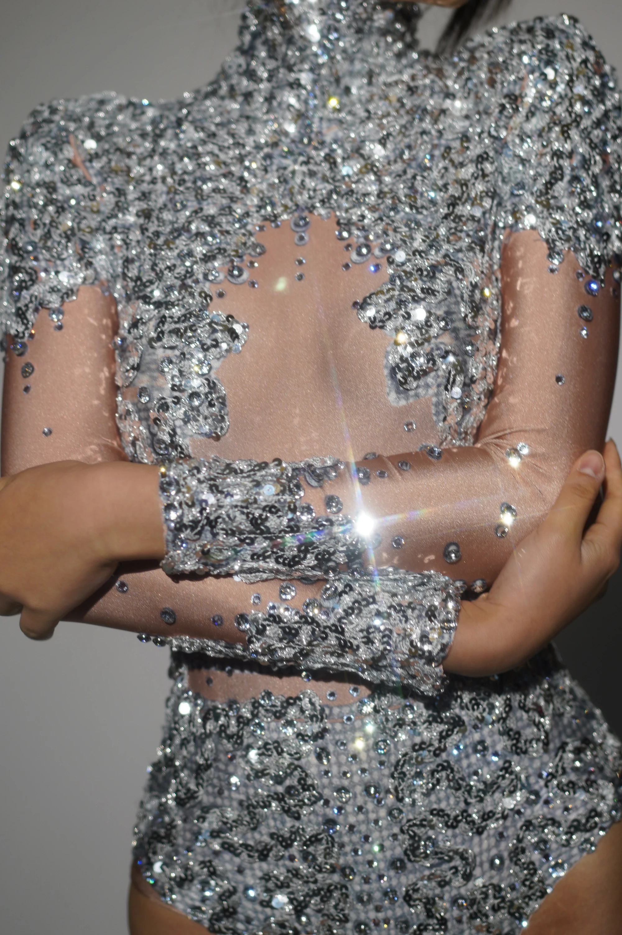 Strass lantejoulas macacão de manga comprida feminino cantor bar dj apertado roupa palco dança festa aniversário e carnaval traje