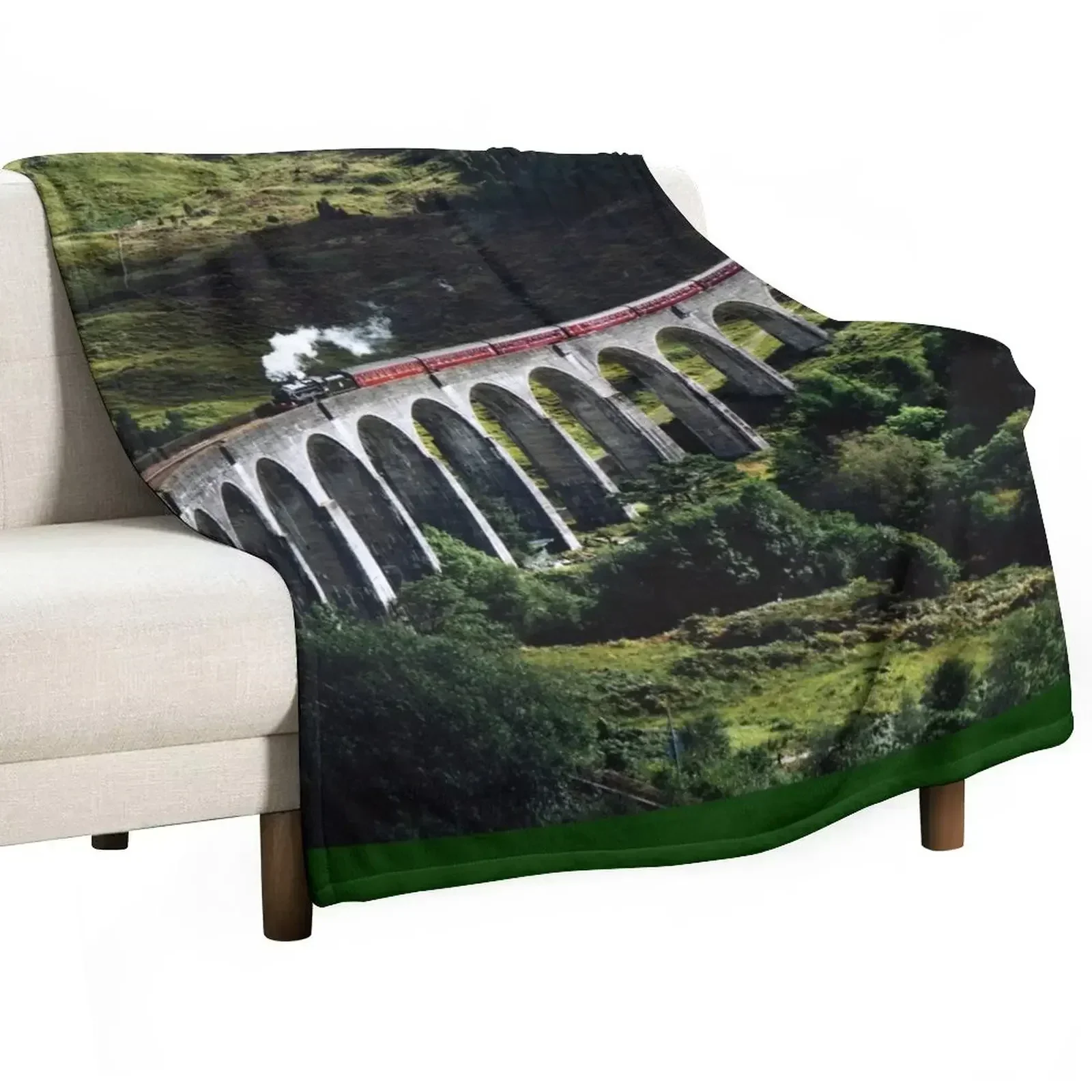 Glenfinnan Viaduct with Steam Train Throw Blanket warm for winter Quilt Travel warm winter Sofas Blankets