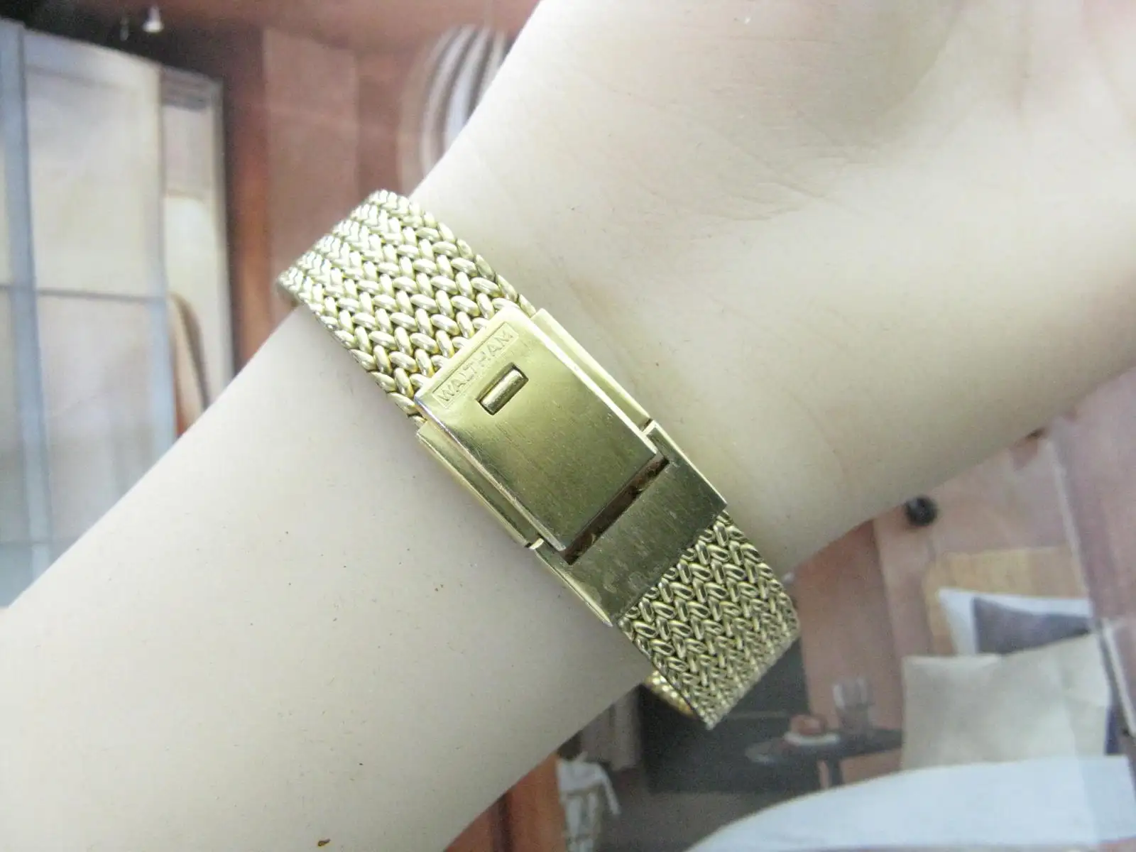 Waltham 18k gold-filed bracelet retro quartz \