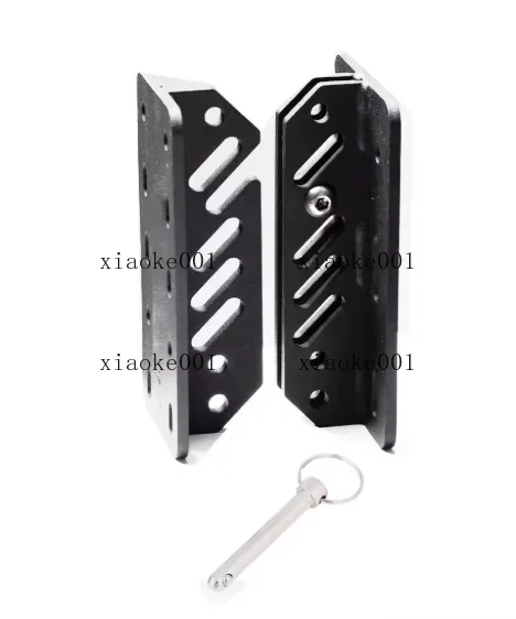 

Автомобильная боковая палатка с разъемами для сверхмощных быстросъемных кронштейнов