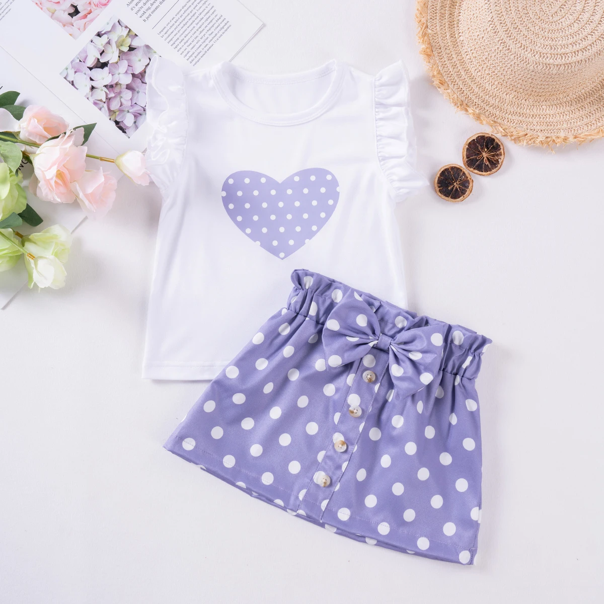 New Girl Casual Set With Love Short Sleeves And Polka Dot Shorts Two Piece Cute And Sweet Summer Fashion Set For Girls