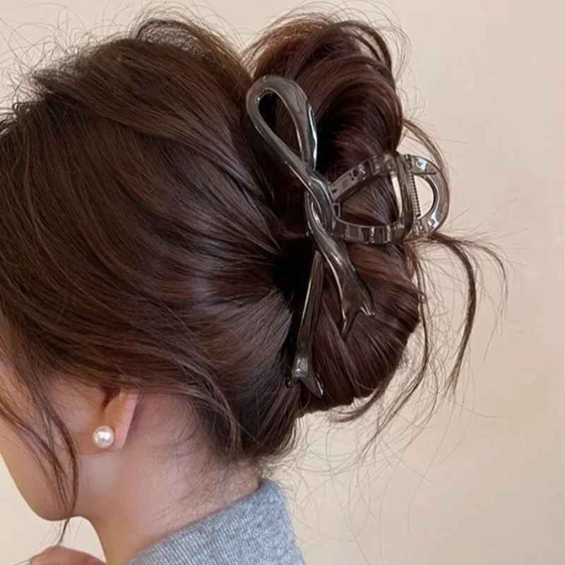 

13cm Acrylic Ribbon Bow Hair Claws Crab Hair Clips Glossy Barrettes Headwear Hairpins Shark Ponytail For Women Hair Accessories