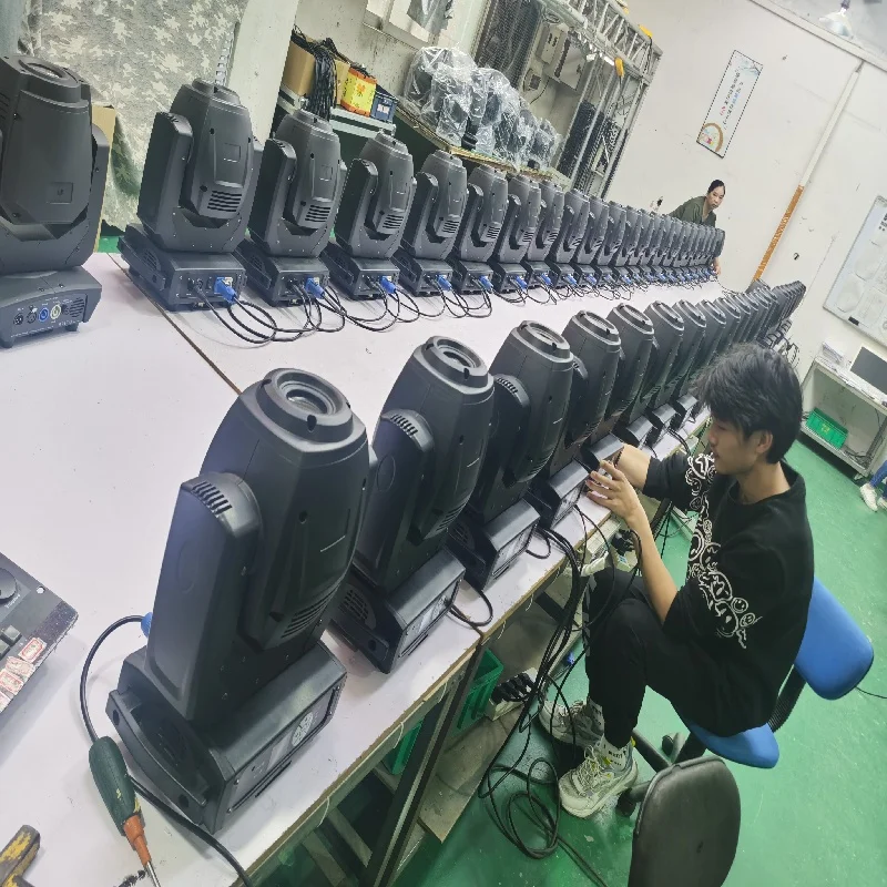 4 pieces Lyle led spot 230w disco moving head DMX512 Gobo Pattern zoom light moving head led spot 230w fixture