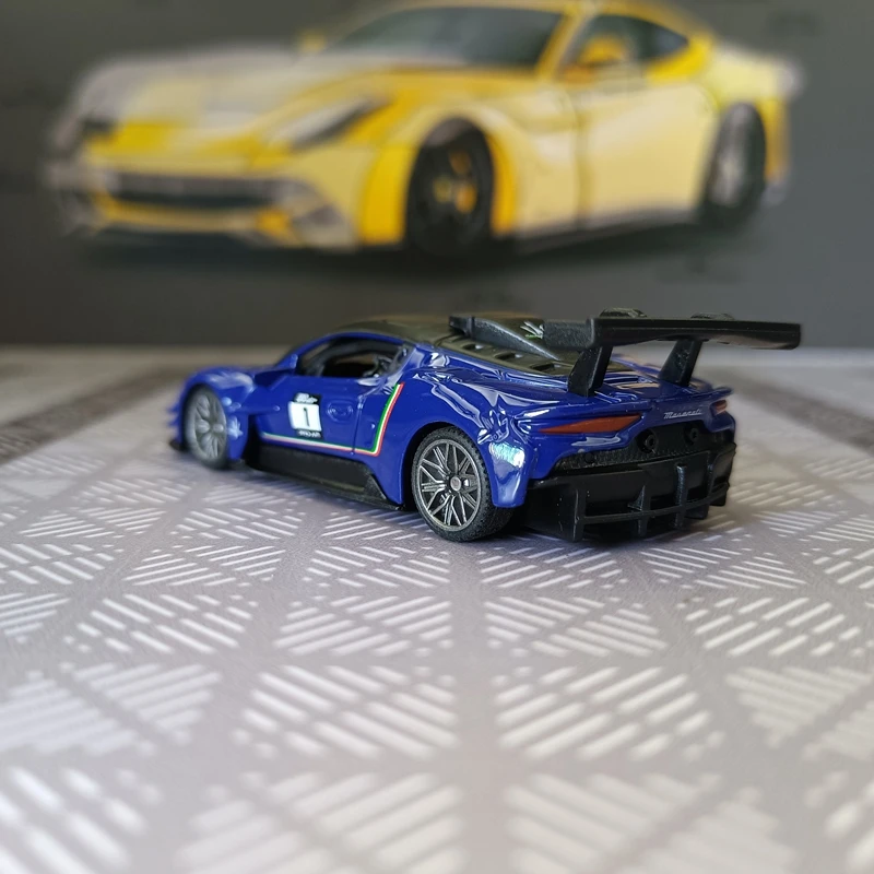 

1:64 simulation Maserati GT2 alloy car model ornament collection static gift mini small supercar