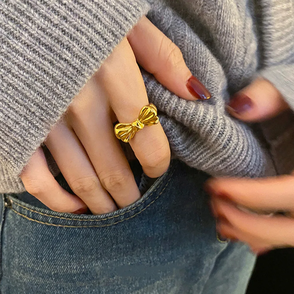 Huanzhi แหวนเปิดรูปโบว์แนววินเทจเครื่องประดับสีเงินสีทองแบบเรียบง่ายน่ารักสำหรับ2024ใหม่