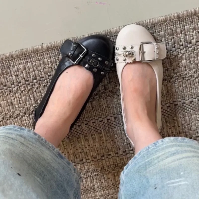 Bolt Round-head Single Shoe Women's Leather Buckle Low-cut Flat Mary Jane Shoes view 5