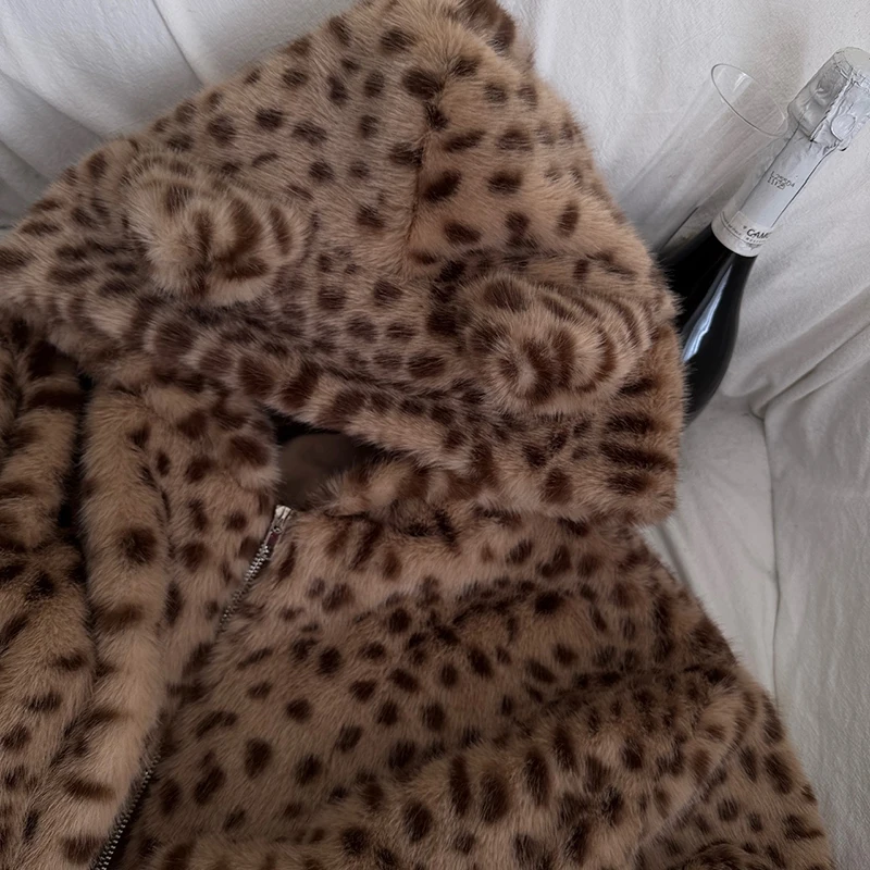 Hooded Leopard Printed Women's Fur Coat Long Sleeve Cropped Faux Fur Chic Street Fluffy Fur Jacket Winter Short Overcoat Ladies