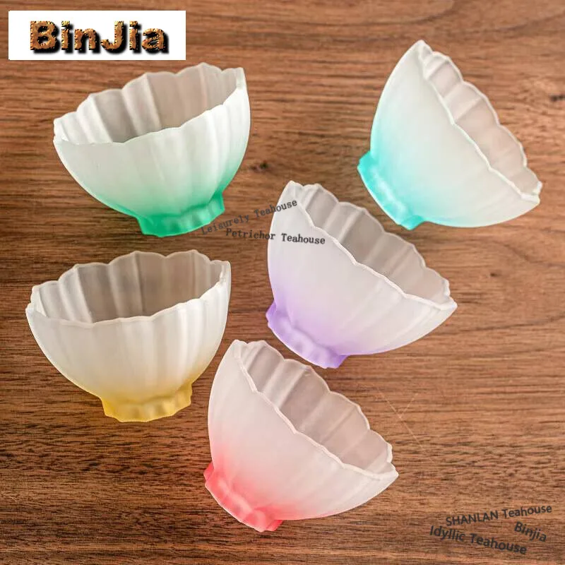 

70ml Lotus Flower Glass Tea Cups Afternoon Teacup Milk Fruit Juice Container Color Lotus Goblet Coffee Cup Lotus Shaped Vessel