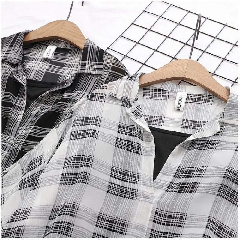 Striped Plaid Vintage Polo Neck Shirt Loose Black Vest Two Piece Set Women\'s Blouse Shirt Korean Fashion Female Clothing Tops