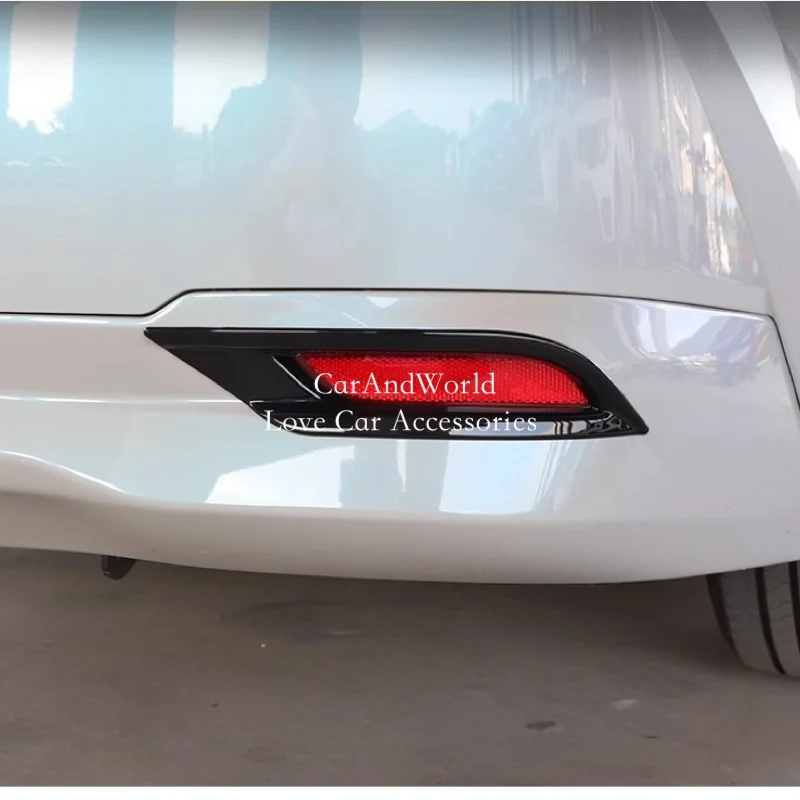 ABS كروم الخلفي الذيل الضباب ضوء Foglamp الإطار غطاء الزخرفية الزخارف لتويوتا كامري XV80 2024 2025 اكسسوارات صب السيارات