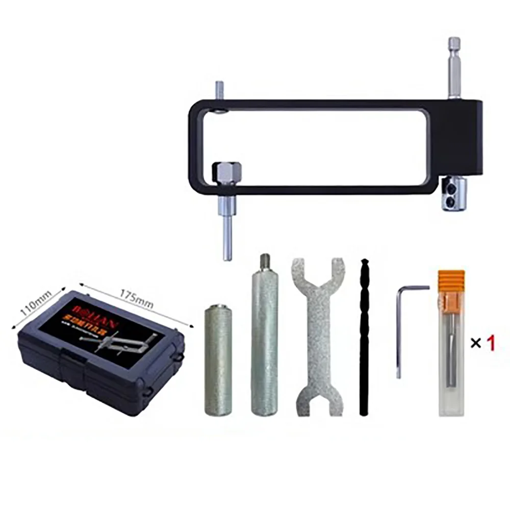 

Adjustable Ceiling Round Hole Opener Multi-Functional Labor-Saving 50-250MM Hole Cutter Tool For Gypsum/Aluminum Buckle Board