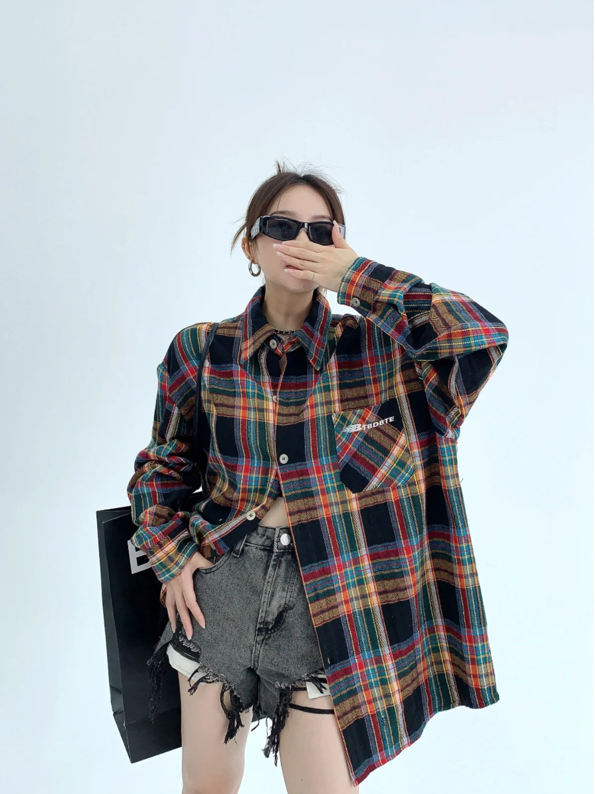 

Retro Oversize Plaid Long Sve irt Women's Street Sle Collar Button up Cotton Casual irt for Couples