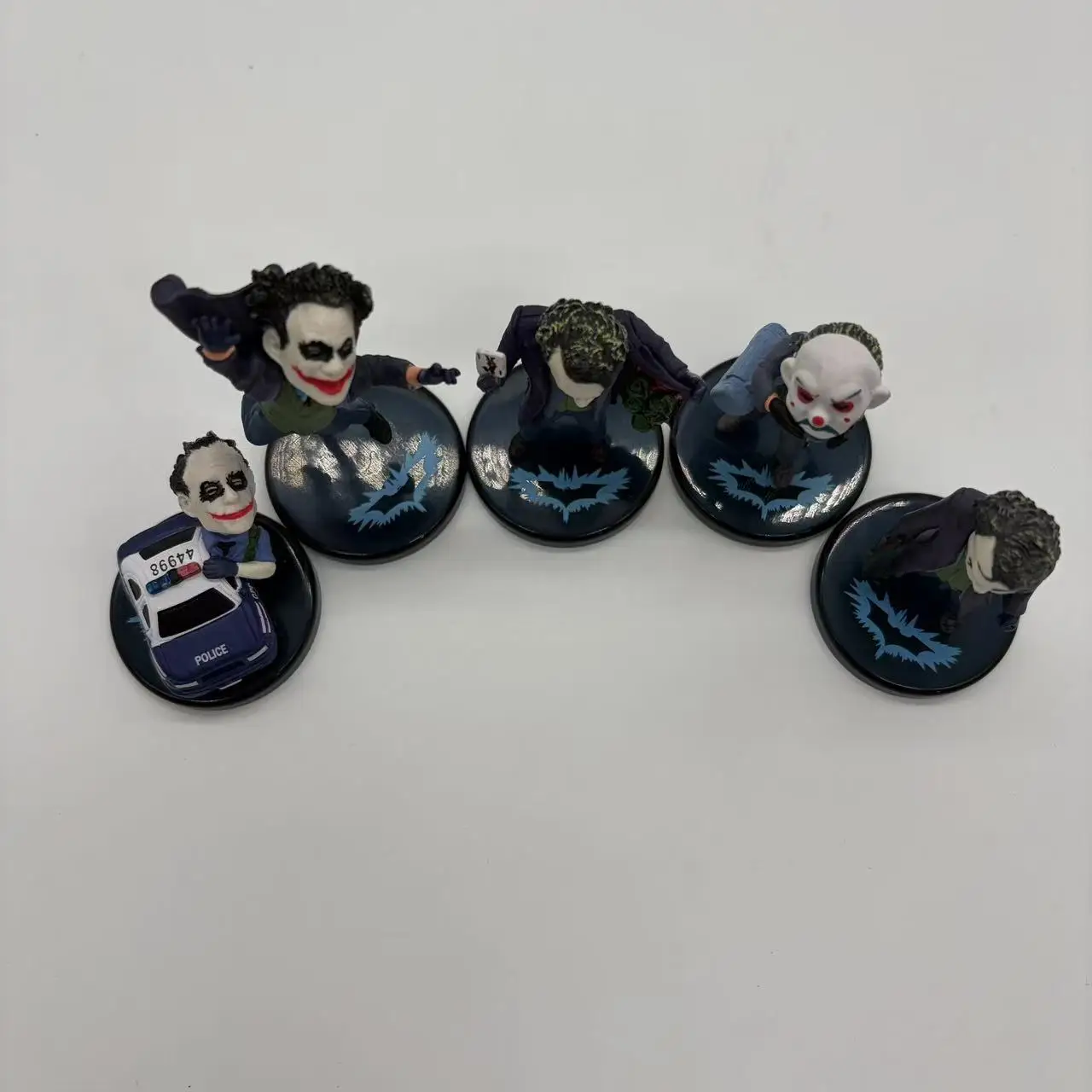 5pcs/set The Dark Knight Joker PVC Action Figure Collectible Model Toy 6~10cm - view 3