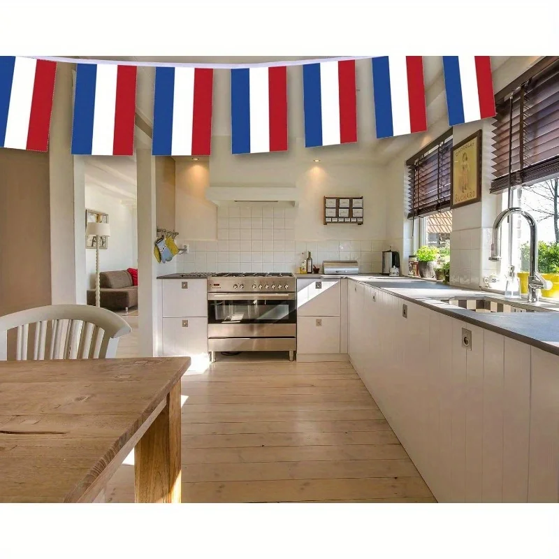 オランダストリングフラグ 30 個 - オランダ国家ホオジロバナー、赤、白、青のオランダ国旗付き、屋外屋内装飾