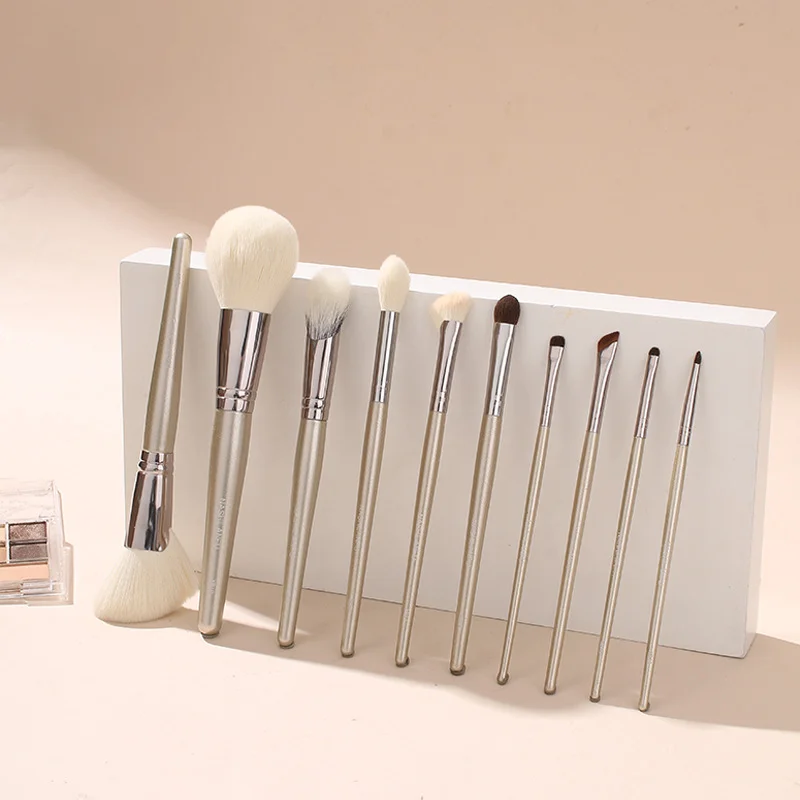 

10 шт., набор кистей для макияжа с деревянной ручкой-кисть для теней для век из козьего волоса/хайлайтер, кисть для румян, кисти для нанесения рассыпки и пудры