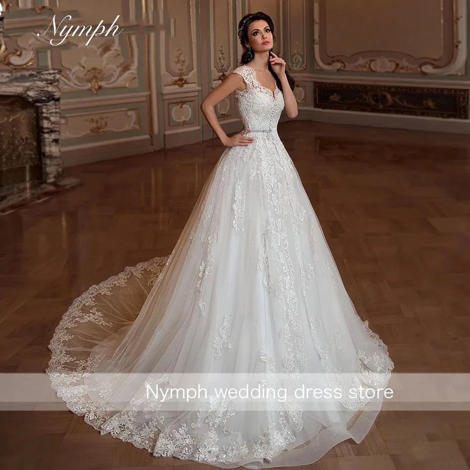 ヴィンテージチュール V ネックレースのウェディングドレス Vestido De Noiva ノースリーブ A ラインアップリケボタンウェディングドレスローブデマリー