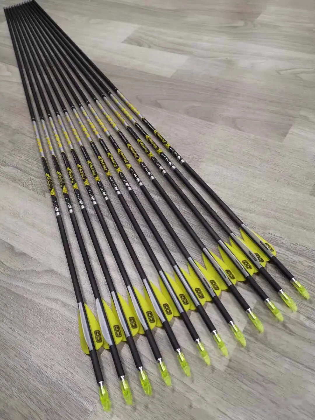 الرماية ID4.2mm العمود الفقري 300 350 400 500 600 700 800 900 أسهم كربون نقية VAP Victory V1 سهام كاملة لإطلاق النار على الهدف