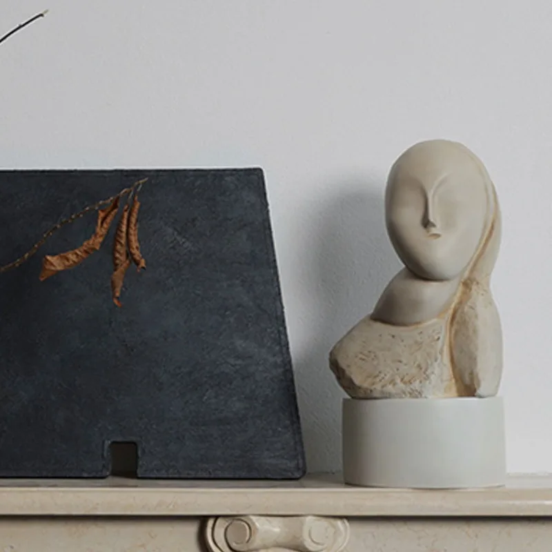 Little girl avatar ornament model room study living room art retro atmosphere home decoration