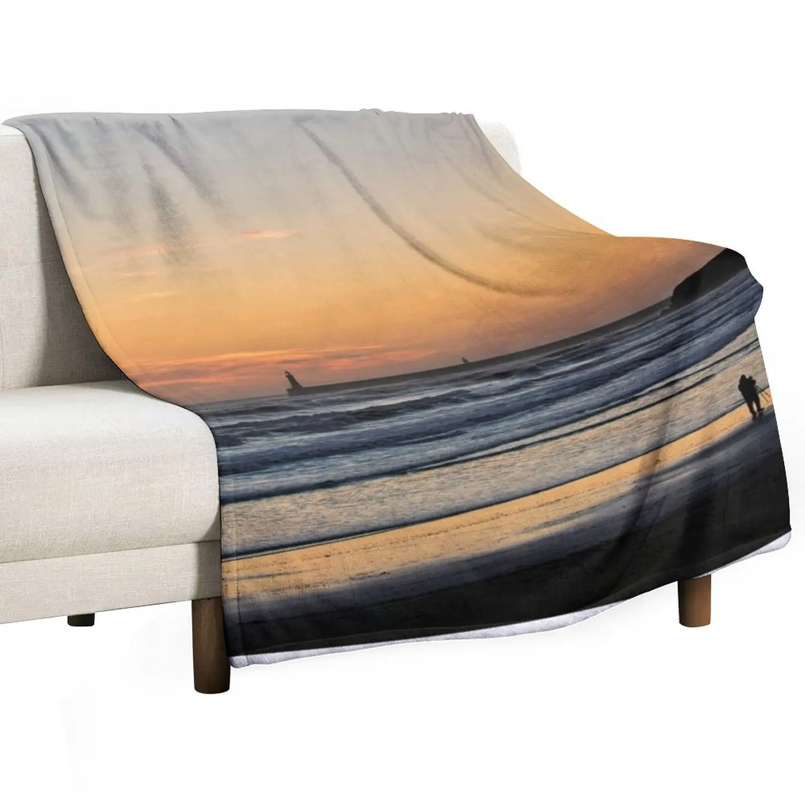 

December daybreak over Tynemouth Long Sands Throw Blanket Thin Shaggy Winter beds funny gift Blankets