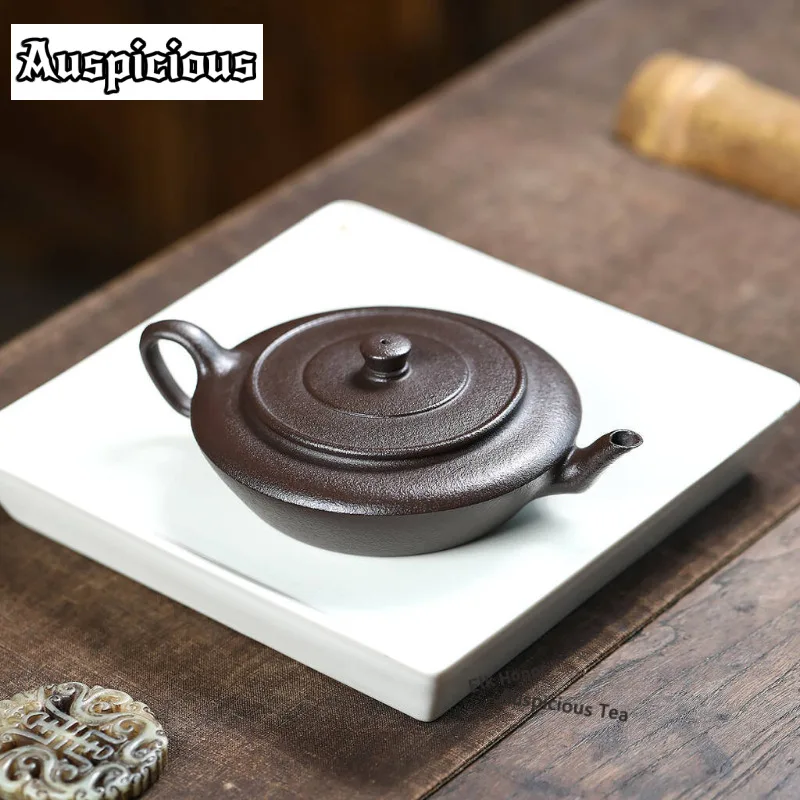200ml Retro Yixing Purple Clay Teapots Handmade Flattened Appearance Pot Raw Ore Xuan Tie Mud Kettle Chinese Zisha Tea Set Gift