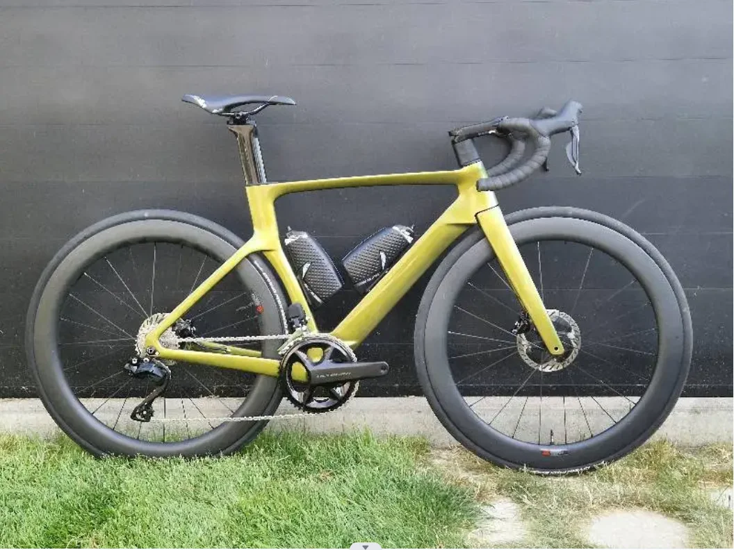 CECCOTTI RF26 Model Chameleon Color Road Bike Frame T47BB Carbon Frame With Disc Brake And Full Hidden Cable Bicycle Frameset