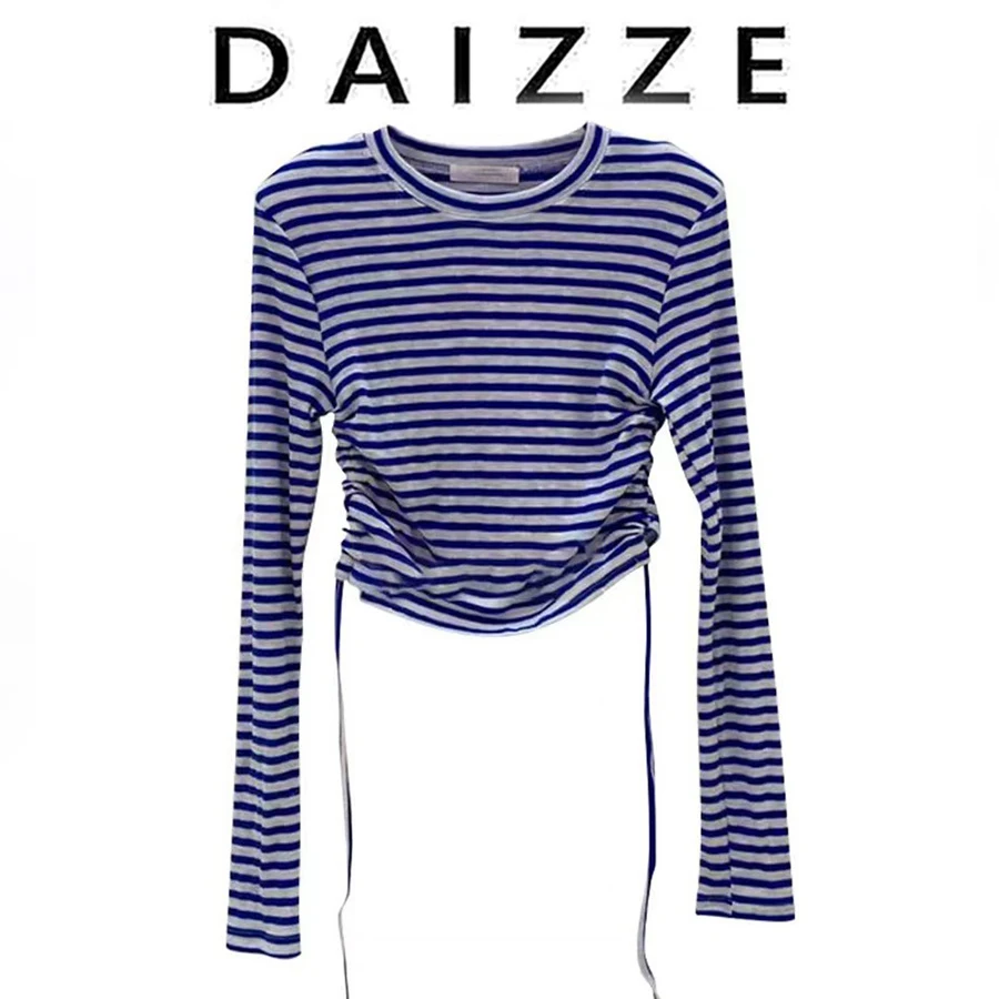 Daizze: La Maglietta Estiva che Cambia il Modo in Cui Ti Vesti Questa Stagione