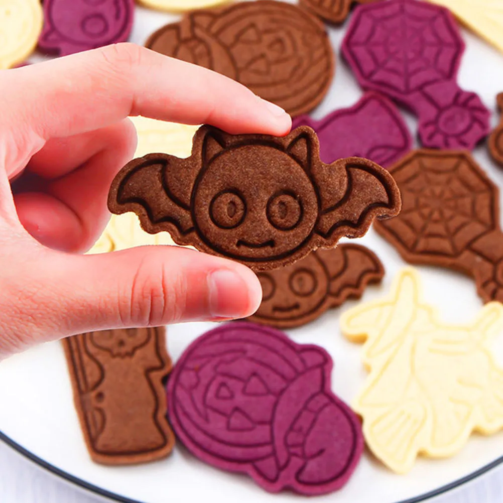 

6 Pcs Biscuit Mold Sugar Cookie Molds Lovely Bat DIY Shape Biscuits Cutters Set Ghost Candy Halloween Theme Creative Pp