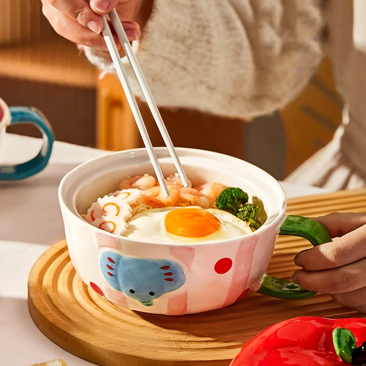 Creative Cartoon Noodle Bowls Durable Ceramic Underglaze Deep Soup Bowl With Lid Household Kitchen Ramen Serving Dinnerware view 3