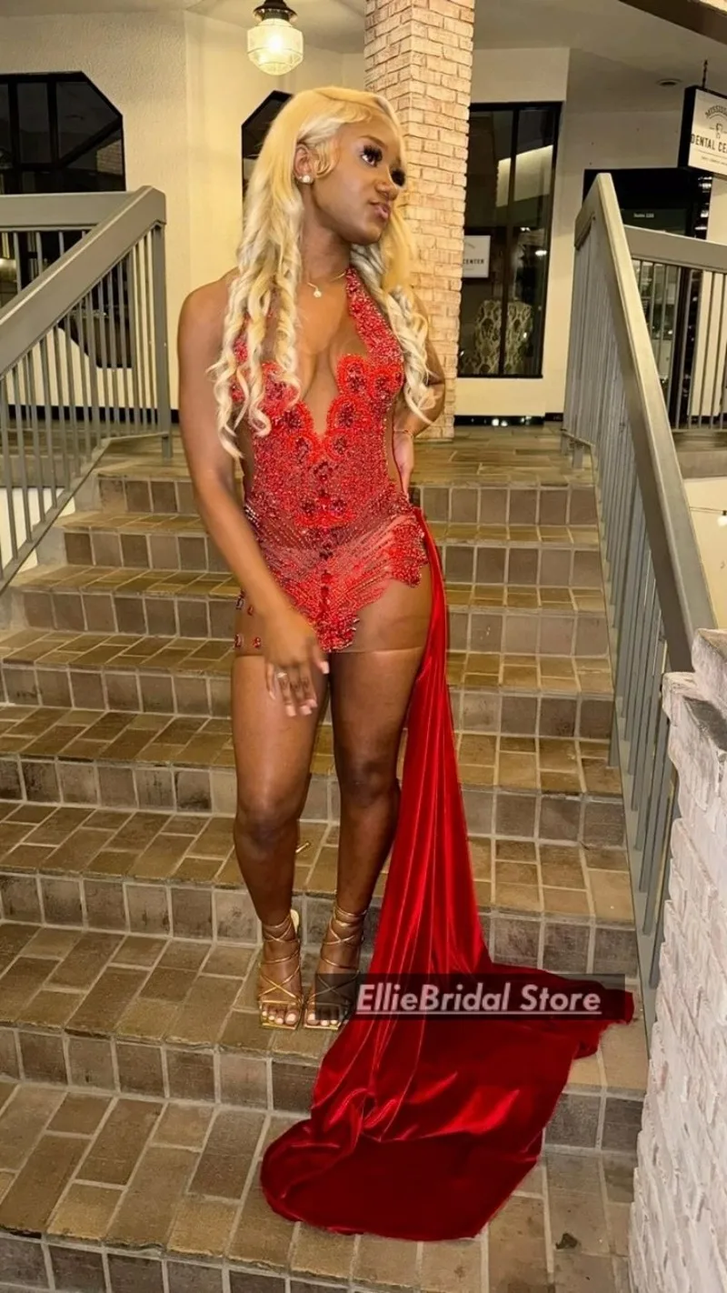 فساتين الحفلات الحمراء مع ذيل مخملي رسن كريستال للحفلات الراقصة القصيرة فساتين كوكتيل فيستدوس دي غالا حسب الطلب