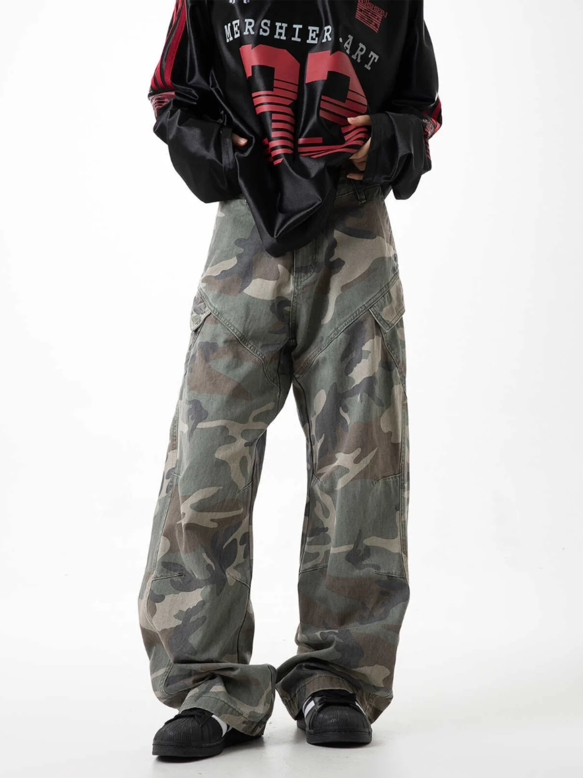 

Усовершенствованные американские камуфляжные рабочие брюки в стиле ретро, женские свободные прямые повседневные брюки, модная осень 2024, новинка Sle