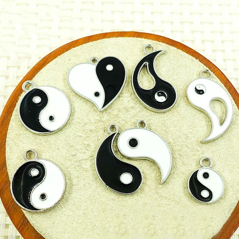 10pcs Oriental Country Style Taiji Fish Totem Alloy Jewelry Accessories Diy Drip Oil Black And White Yin Yang Taiji Diagram Keyc