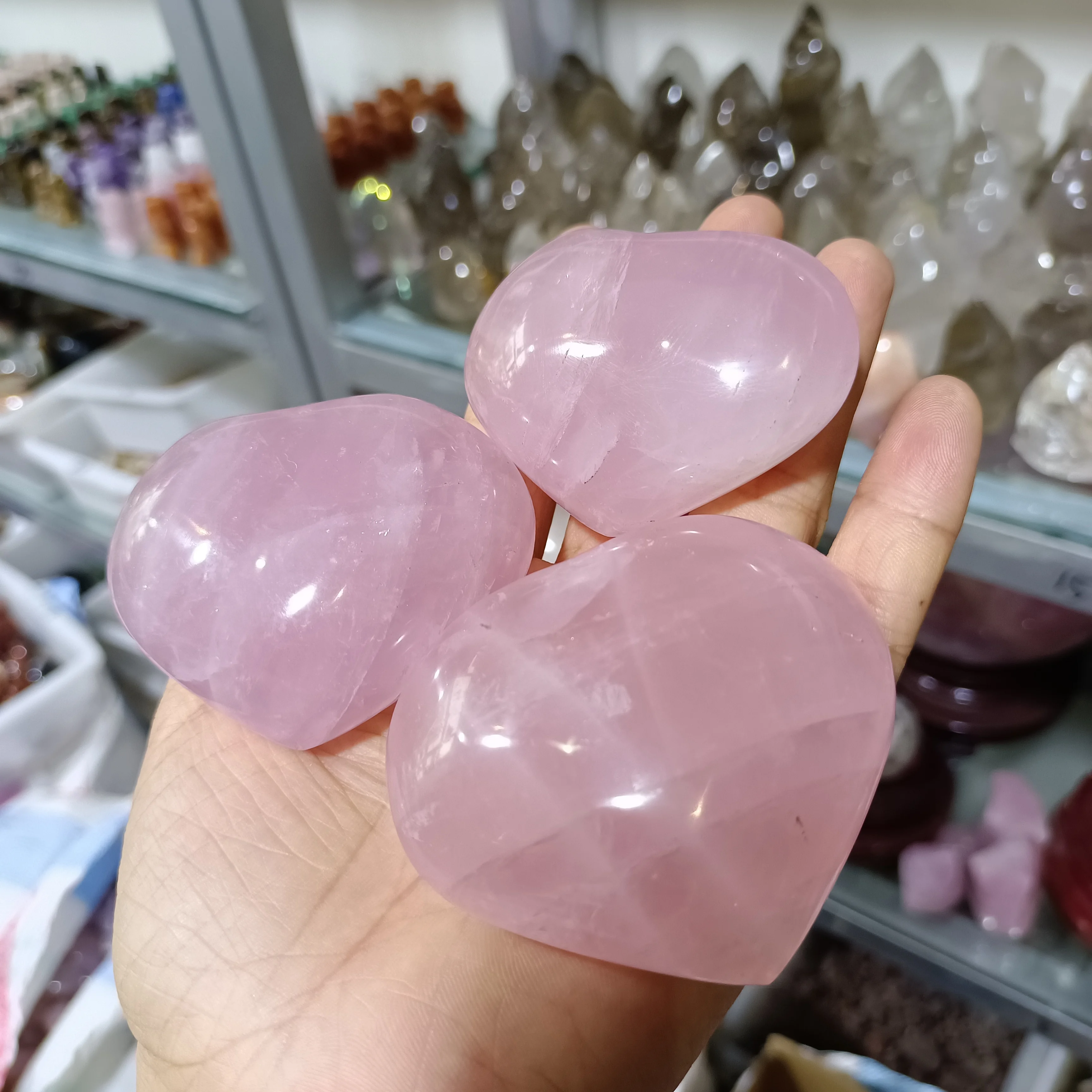 

Natural Rose Crystal, Sculpted Heart, Reiki Healing Gift, Energy Gems, Room Office Decoration,