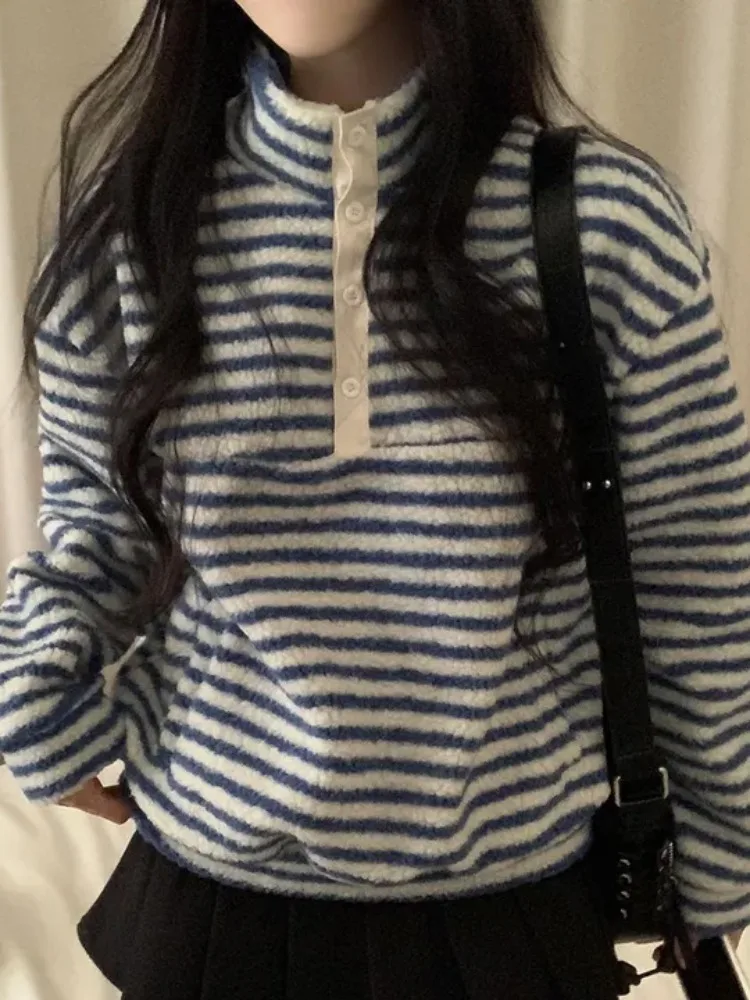 Damska bluza z kapturem, kołnierz z futra jagnięcego, paski, kolorowy blok, zimowa, nowa, uniwersalna, bawełniana odzież, swobodny styl, moda uliczna.