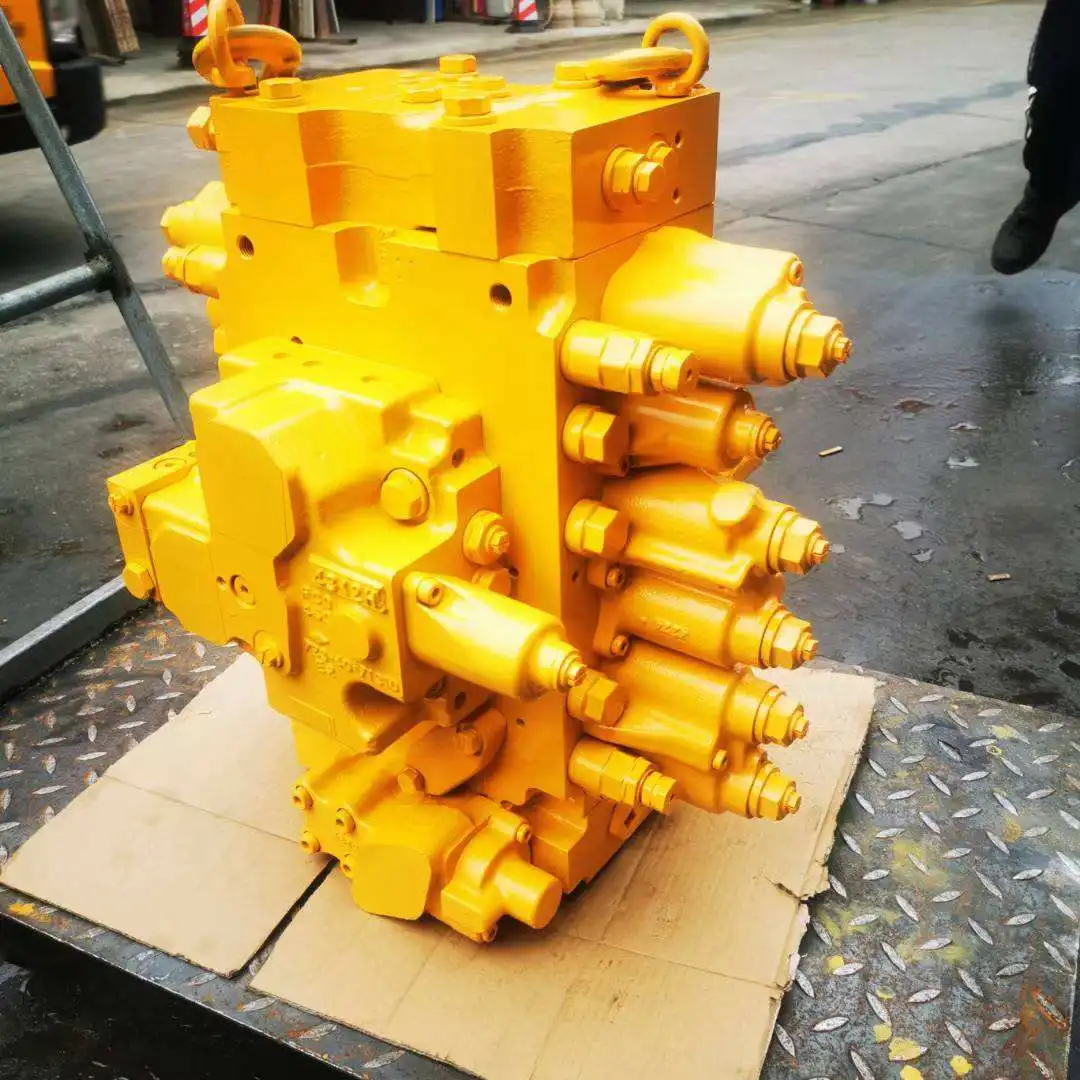PC200-7 Distribution Valve Precise Flow Distribution Improves Overall Machine Operating Efficiency for Komatsu