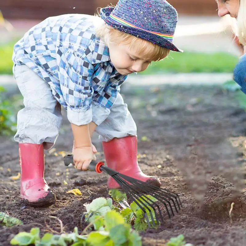 9 Teeth Lawns Garden Rake Heavy Duty Dethatching Rake Rake For Head Hand Fan Leaf Rake With Ergonomic Handle for Loosening Soil