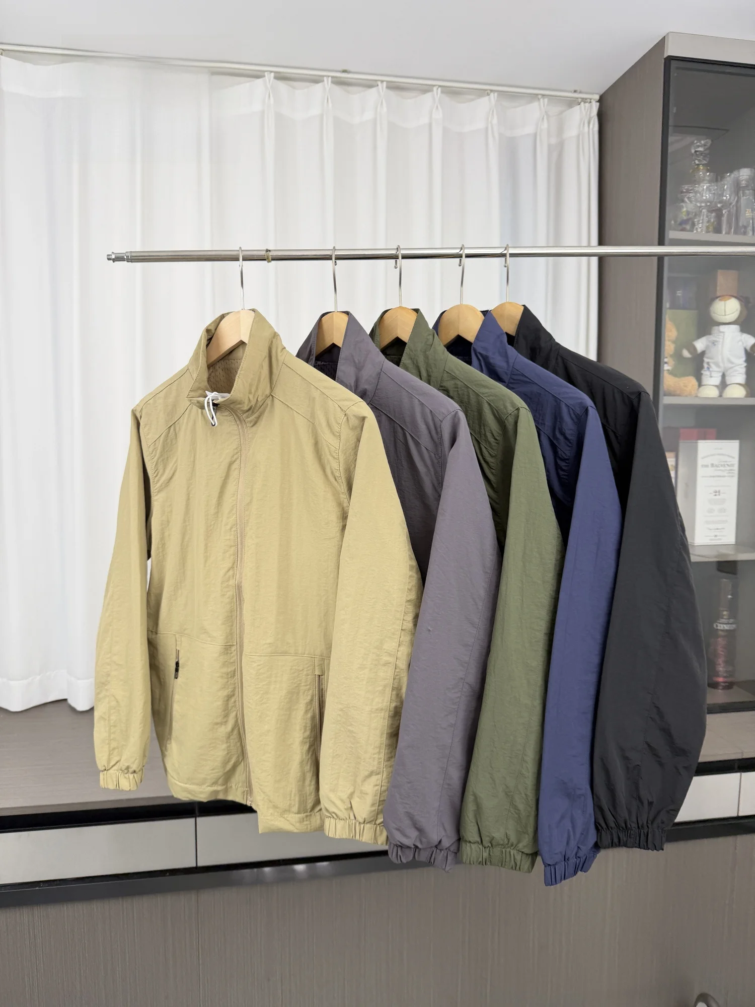 Outdoor Casual Men's Jacket Windproof Water-Resistant Stand Collar Sports Fashion Urban Style Breathable Long Sleeve Coat
