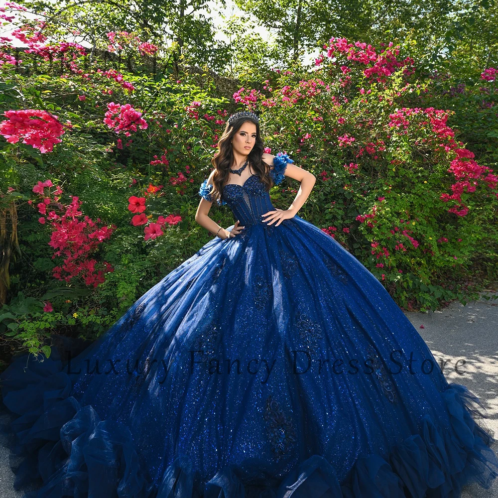 キラキラクリスタルキンセアニェーラドレス女の子のためのオフショルダーボールガウンスイート 16 誕生日パーティーカスタマイズされたvestido quinceañeras