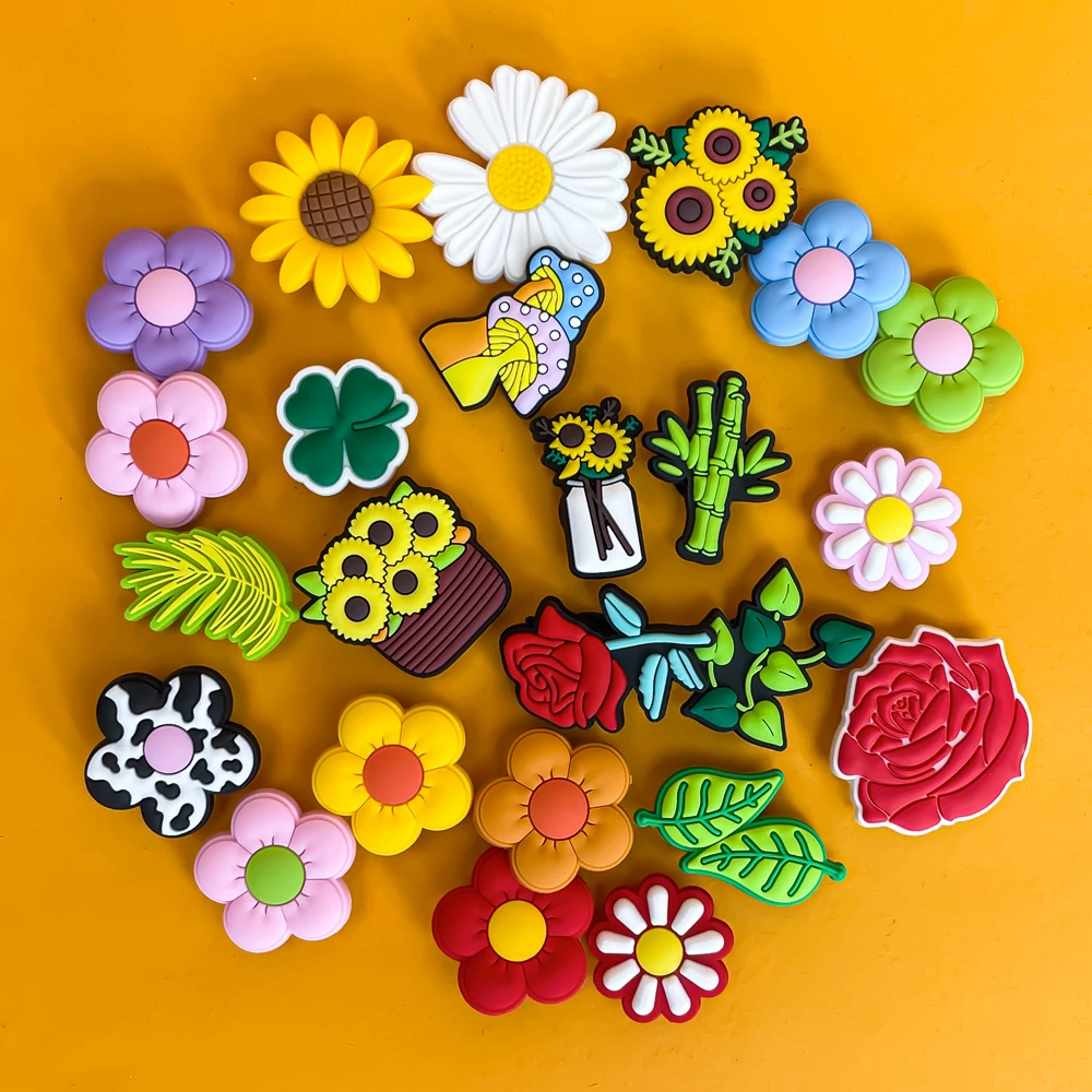 1pcs Plants Clog Charms Sunflower Mushroom Shoe Decoration Accessories Rosa Flower Shoe Charms Bamboo clips Jeans shoe buckle