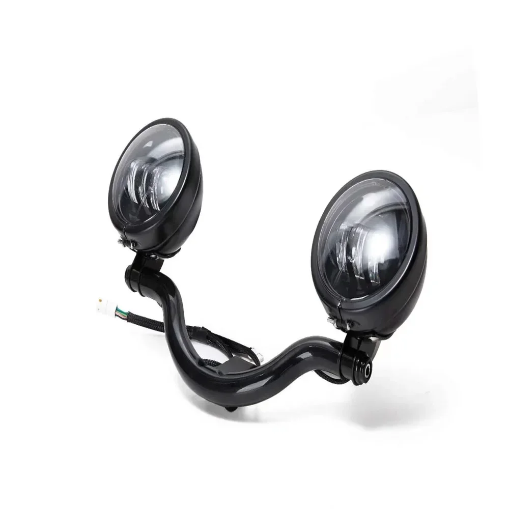 Moto LED AUILIARIA LAMPADA DRIVING LIGHT FOG LIGHT PER INDIAN SUPER CHIEF BOBBER DARK HORSE 2021-2024