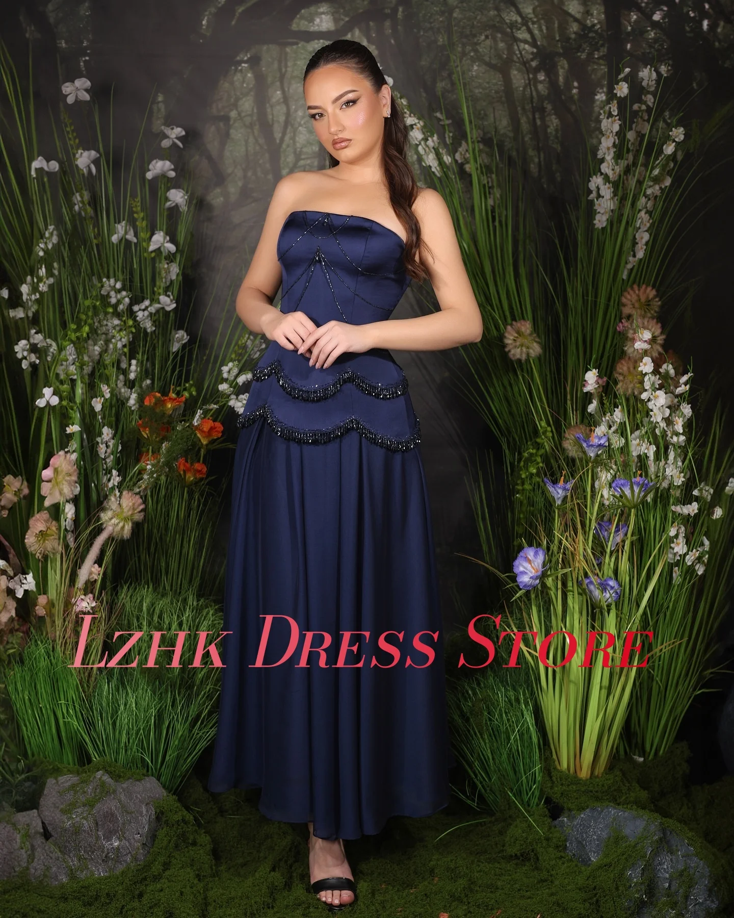 Abito da sera in cristallo con paillettes a trapezio in jersey con temperamento personalizzato Abiti da ballo delicati senza maniche senza spalline alla caviglia