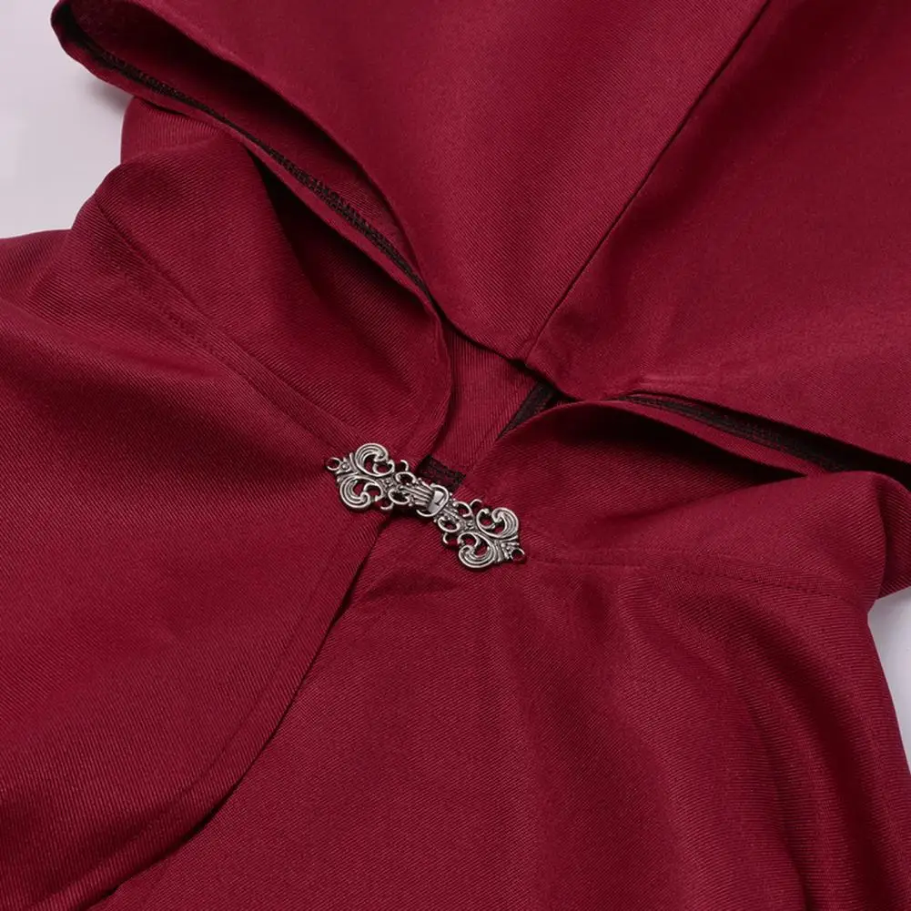 

Плащ с изогнутым краем и классической формой капюшона Плащ на Хэллоуин в стиле ретро с металлической пряжкой на капюшоне Украшение для ролевых игр