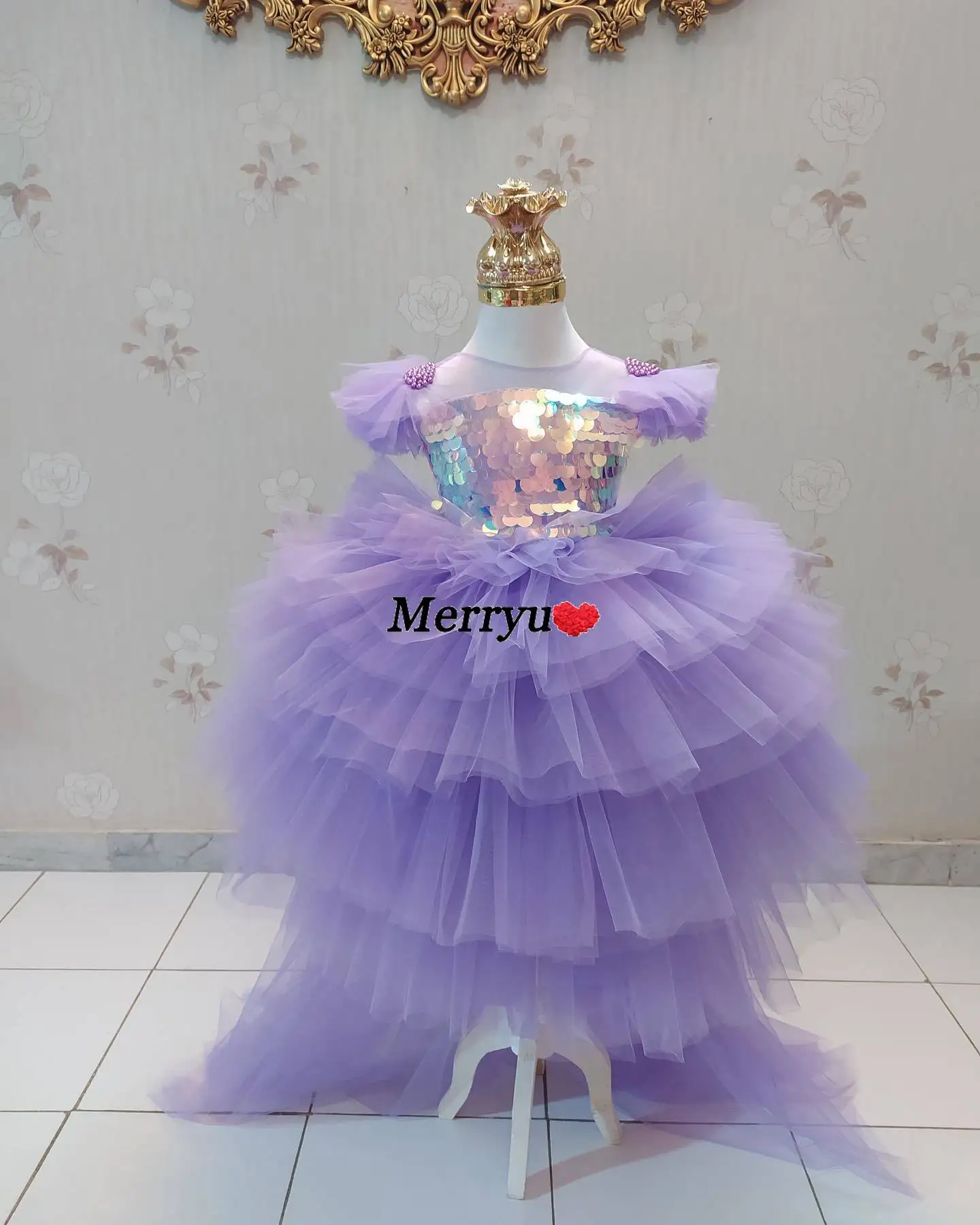 

Pretty Puffy Tulle Flower Girl Dresses with Train Girl Sequined Dress Cute Kid's Child Birthday Frist Communion Dresses