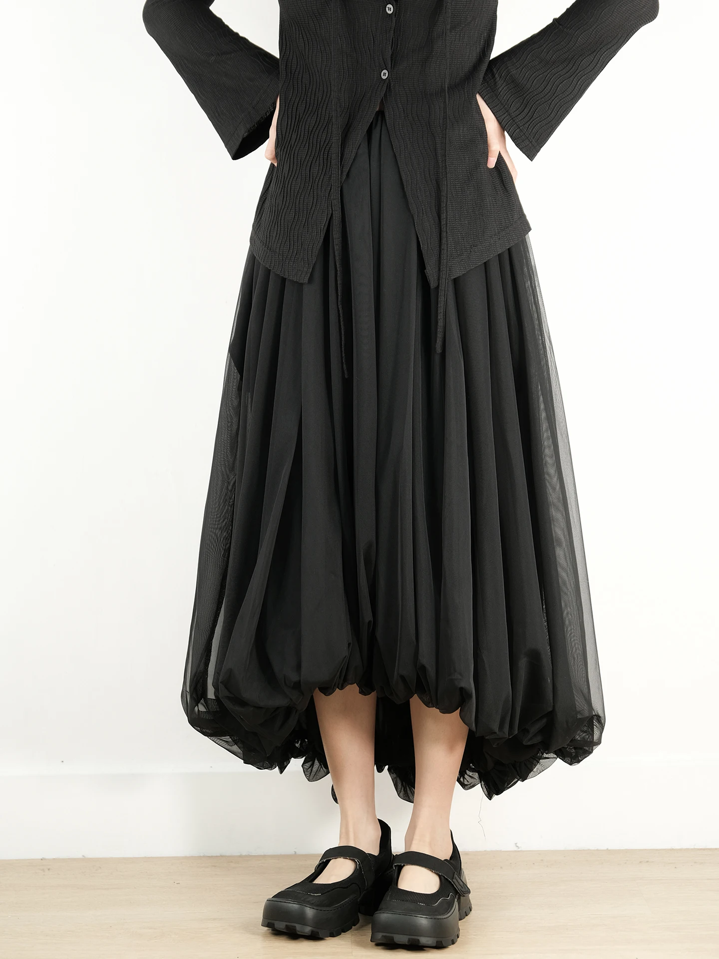 

Новая пышная юбка-бутон из фатина средней длины для женщин, коллекция Весна 2026 от Deer People