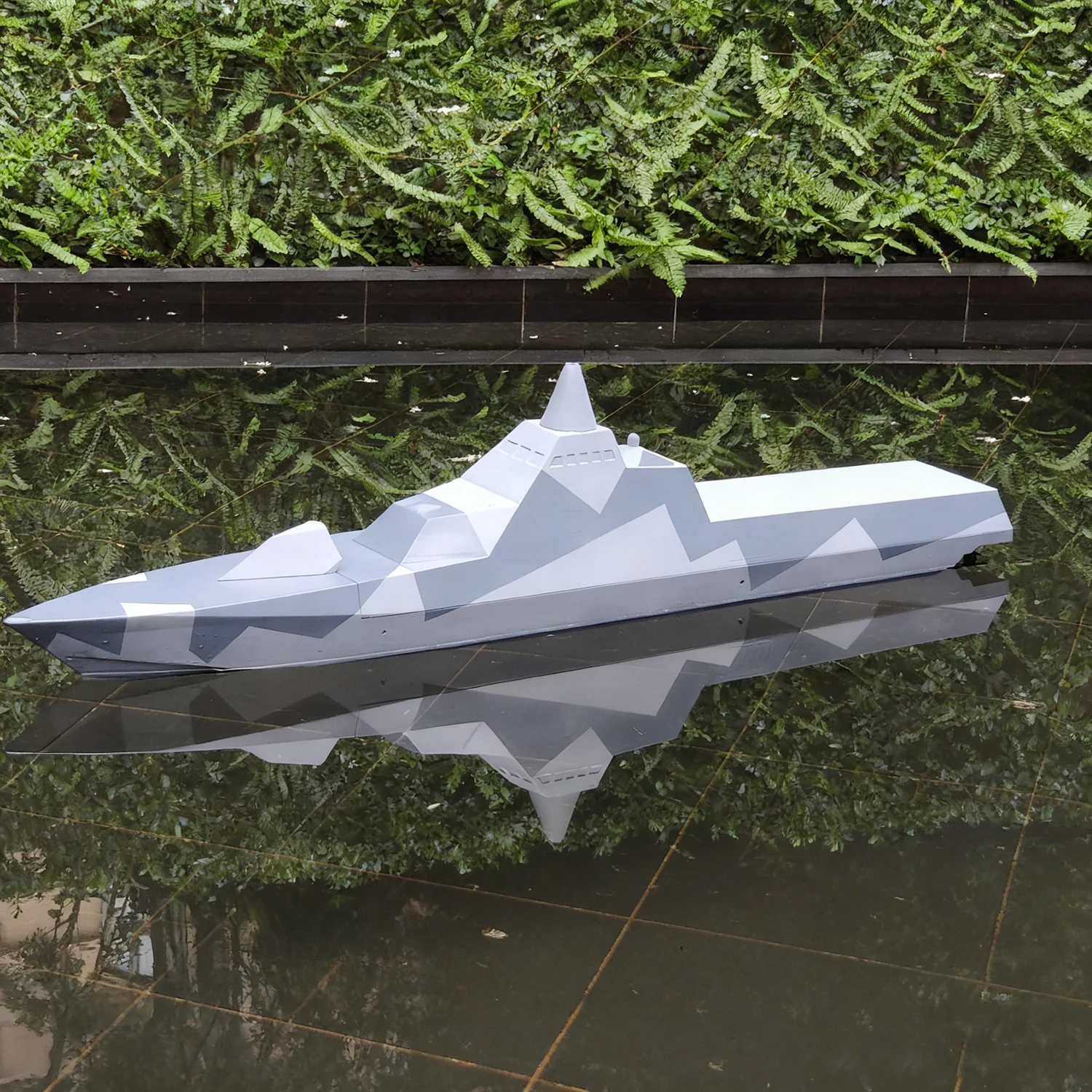 

Радиоуправляемый корабль 109 см с двойным 550 двигателями Visby Stealth Frigate, имитация лодки с дистанционным управлением, динамический радар, модель корабля RC, игрушка RTR Ship