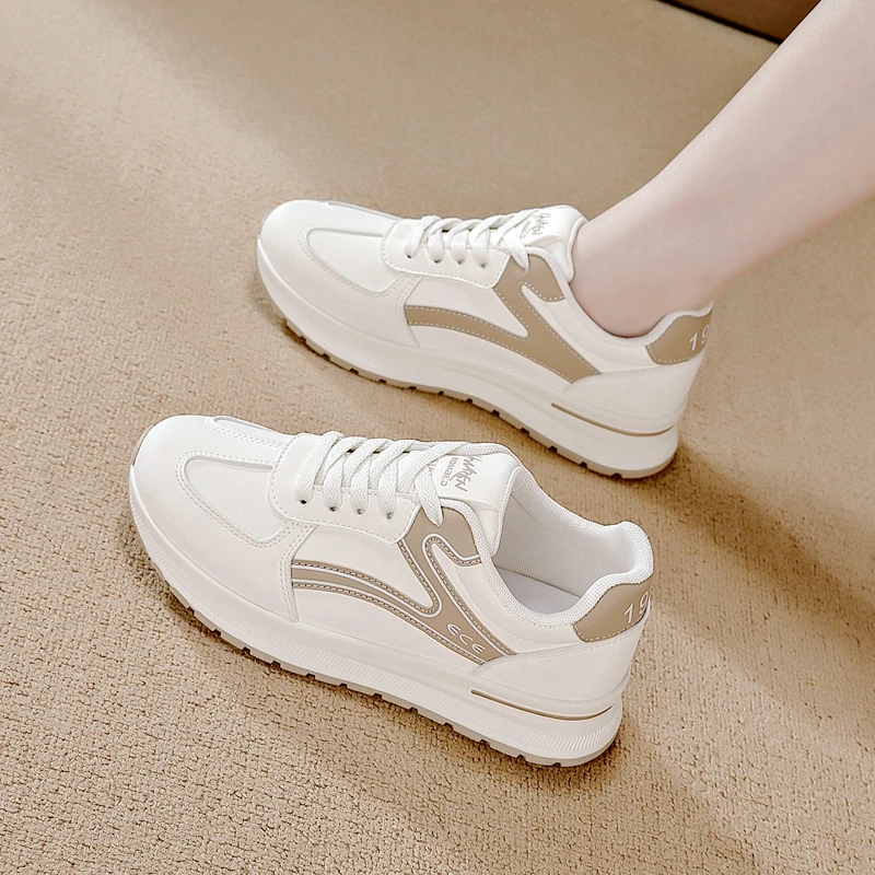 Fashion Simple Women Sneakers Lightweight Soft Bottom Casual Sports Shoes Wear  aily Walking Shoes All Match Outdoor Footwear