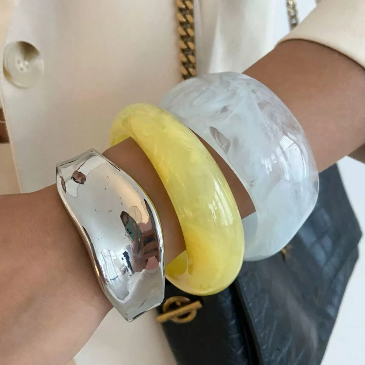 

SHIXIN 3 Styles Blue Yellow Resin Acrylic Bracelet Women Trendy Irregular Stacked Bangle Bracelet Boho Jewelry and Accessories