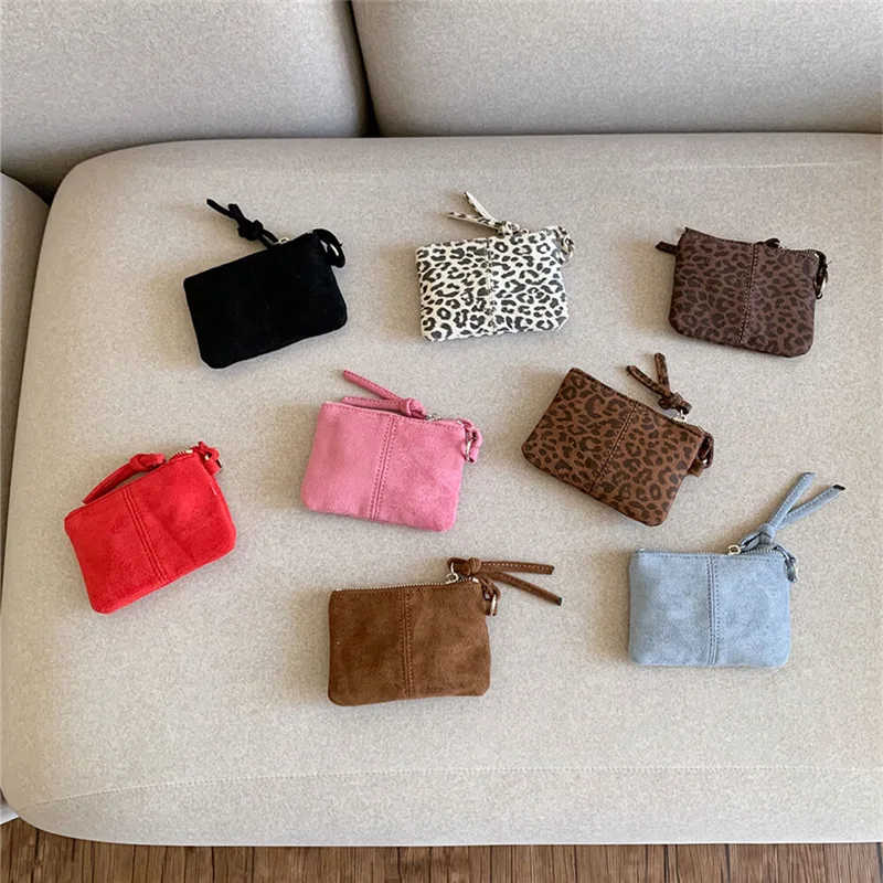 

Necklace Style Miniature Suede Velvet Coin Purse Fashionable Leopard Print Lipstick Wallet for Women Single Shoulder Bag